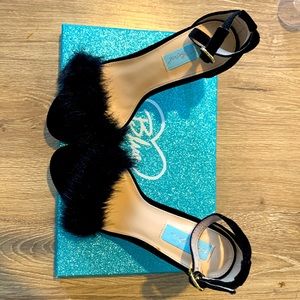 Betsey Johnson Black Velvet Heels Size 7.5